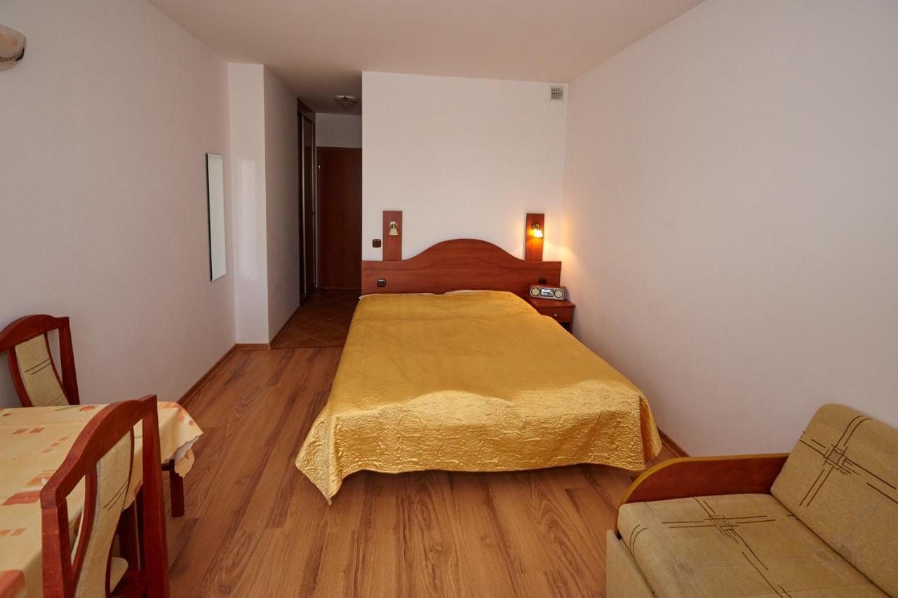 Osrodek Madamaku Hotel Sianozety Exterior foto